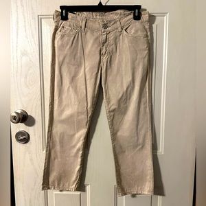 7 For All Mankind Tan/Cream Acid Wash Crop Josefina Skinny Boyfriend Jean